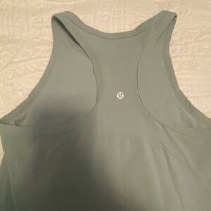 Excellent condition Lululemon top